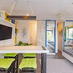 Panoramic Cottage At Viking Hill - Love Beach